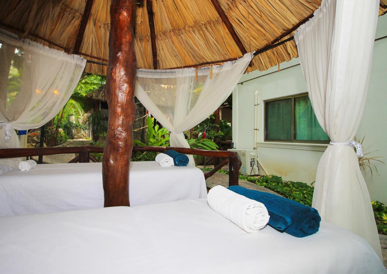 Hotel Pancho Villas Bacalar - Kayyaks Gratis מראה חיצוני תמונה